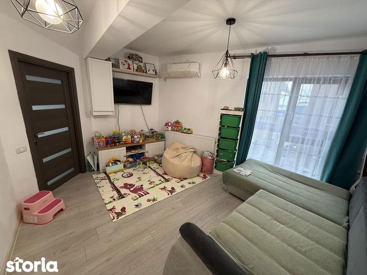 Apartament cu 2 camere semidecomandat în Valu lui Traian