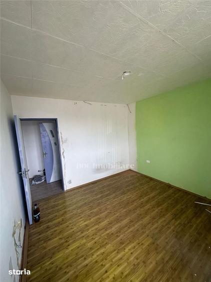 Apartament cu 2 camere semidecomandat în Titan — fotografia 3