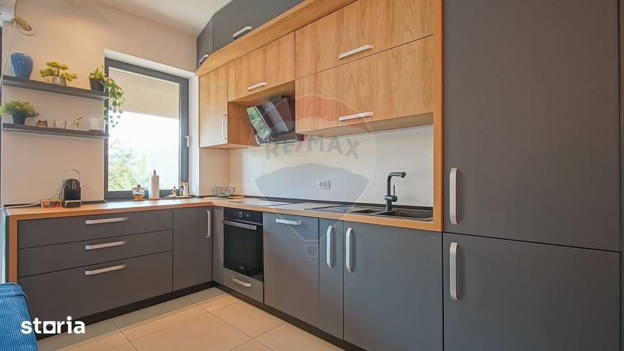 Apartament cu 3 camere în Schei