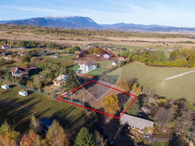 Teren Construcții intravilan de 1310 mp, în Glăjărie