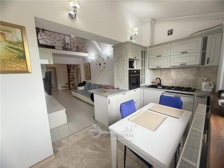 Apartament cu 3 camere decomandat în Tătărași