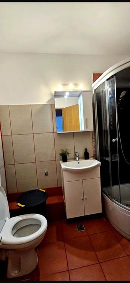 Apartament cu 2 camere decomandat, mobilat în Unirii