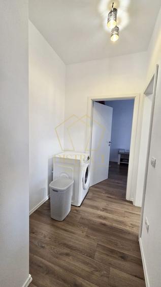 Apartament cu 2 camere semidecomandat, mobilat în Giroc