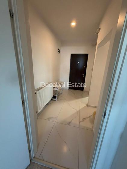 Apartament cu 2 camere decomandat, mobilat în Central