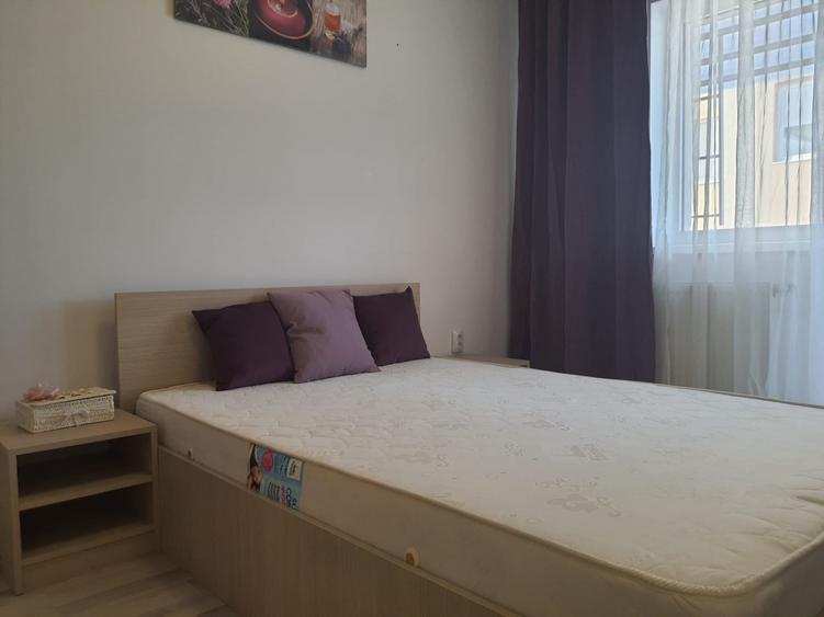 Apartament cu 2 camere decomandat, mobilat în Bună Ziua