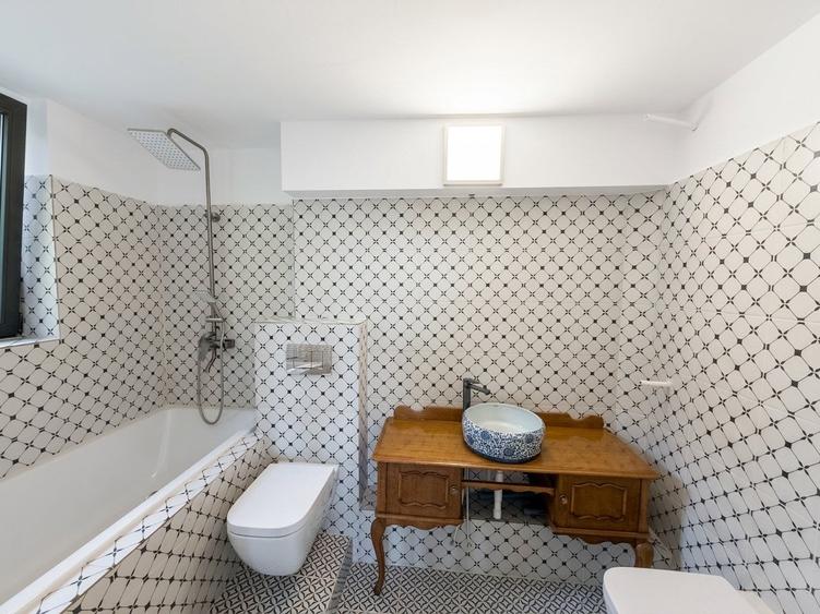 Apartament cu 4 camere în Dorobanți