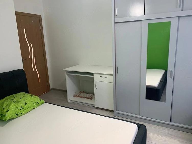 Apartament cu 3 camere decomandat în Dumbrăvița