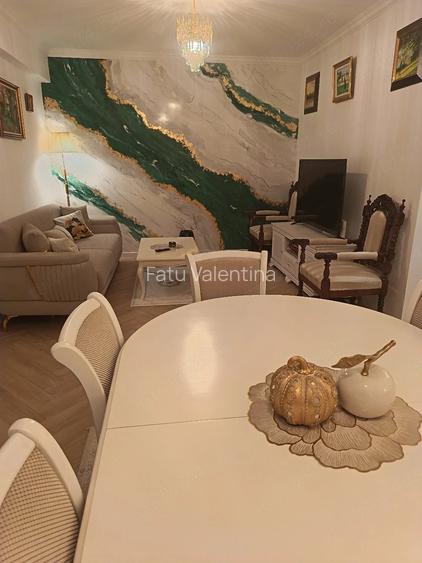 Particular, vand apartament 3 camere cu curte 90 mp