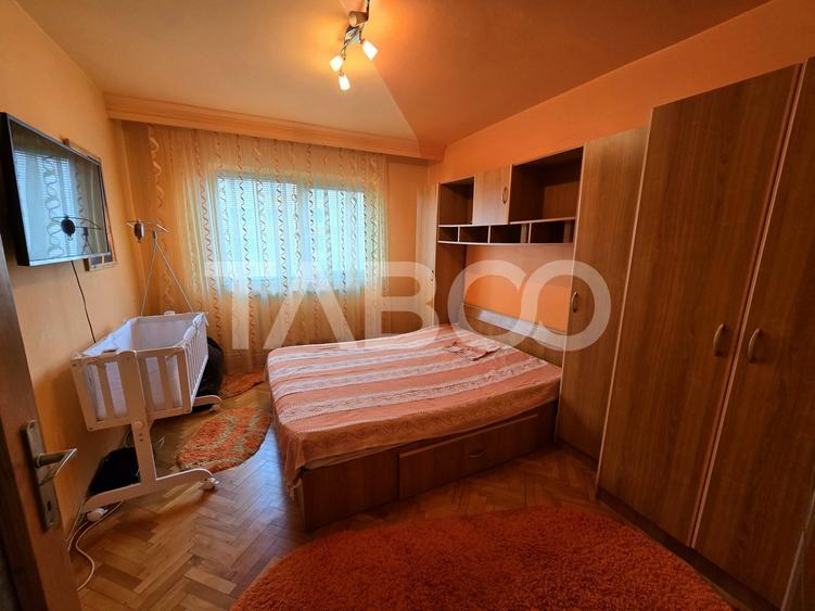 Apartament cu 2 camere decomandat, mobilat în Vasile Aaron