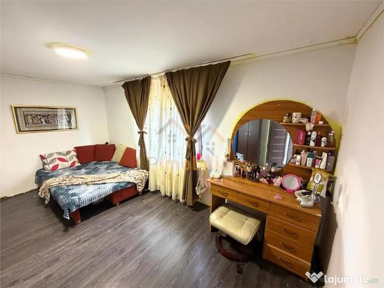 Casă cu 3 camere cu Teren 550 Mp în Central
