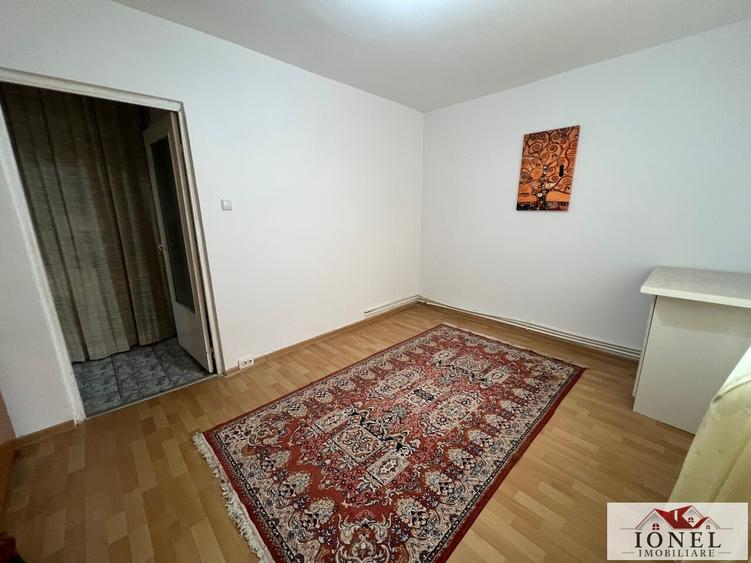 Apartament cu 2 camere în Cetate