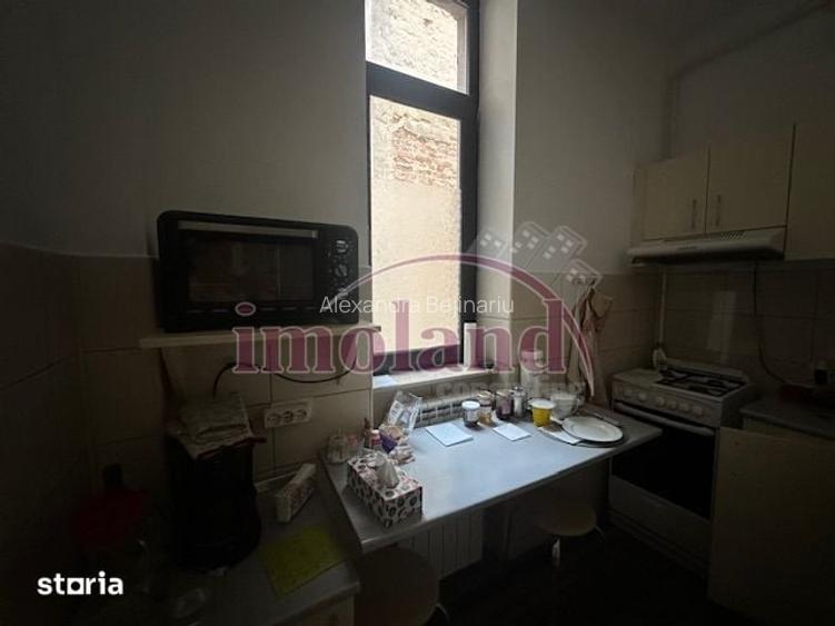 Apartament 4 camere in vila interbelica- vanzare- zona Gara de Nord