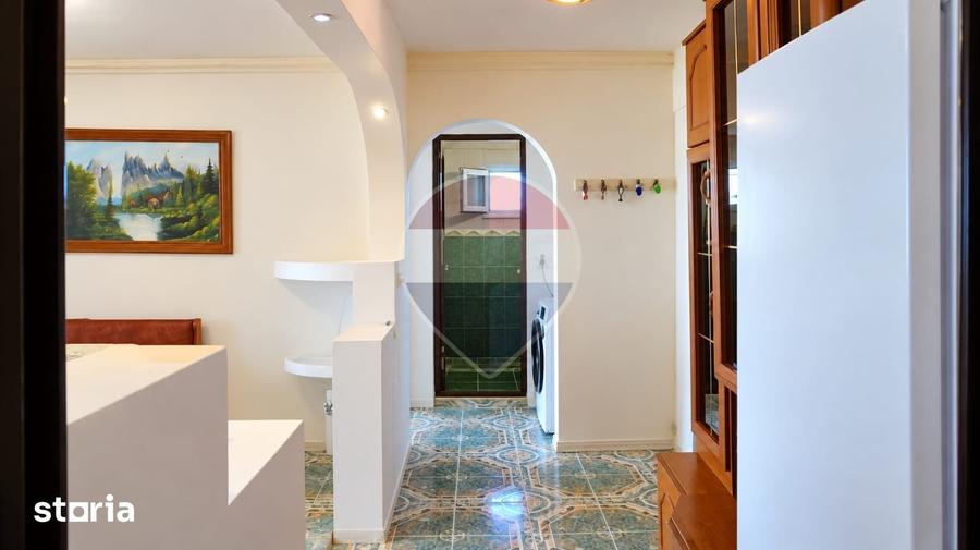 Apartament cu 2 camere semidecomandat în Central