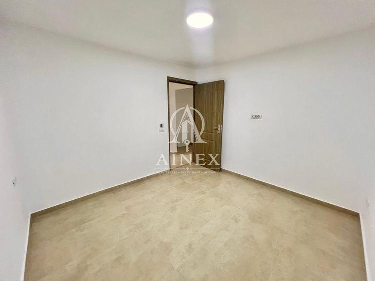 Apartament cu 4 camere decomandat în Complex Studențesc