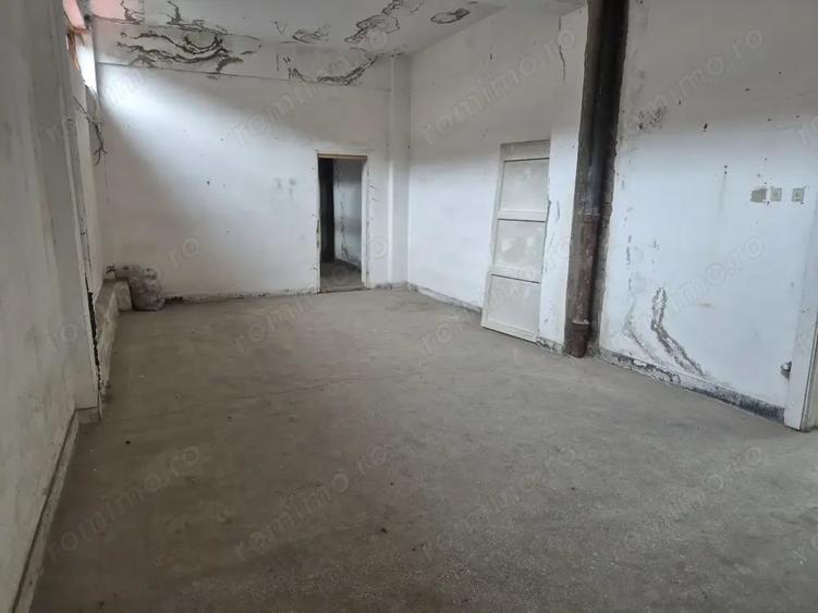 Spațiu comercial, de 500 mp, în Luncă