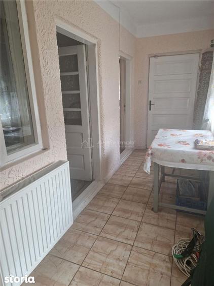 Casă cu 2 camere cu Teren 321 Mp în Brazda lui Novac