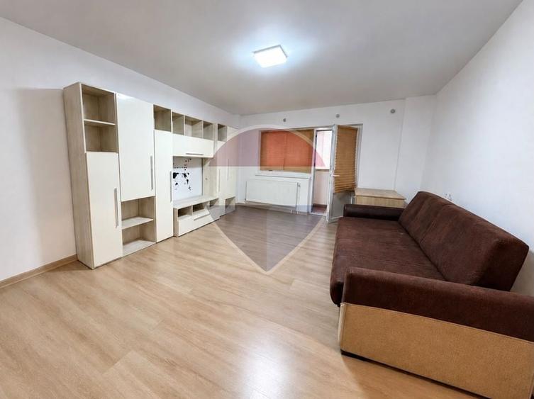 Apartament 2 camere decomandat | Răcădău | 55 mp | 2 balcoane | Etaj 2 - 3