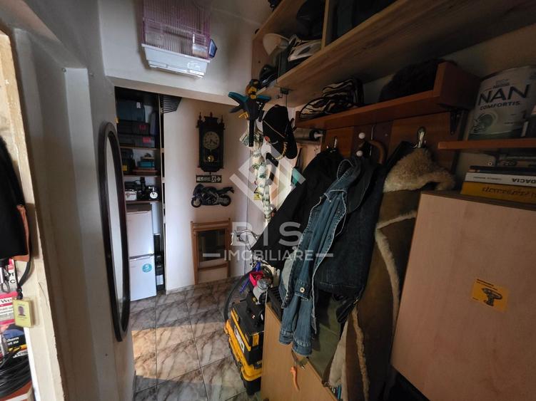 Garsonieră decomandată în Sud