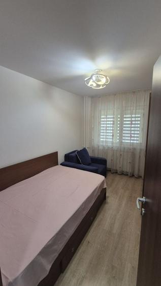 Apartament cu 3 camere decomandat în Pantelimon