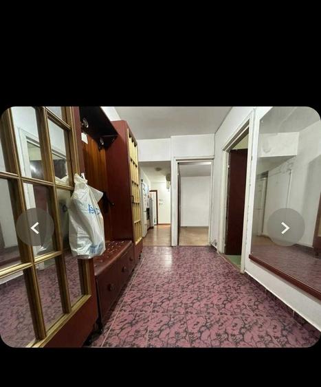 Apartament cu 4 camere decomandat în Pantelimon