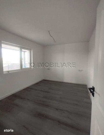 Casă cu 3 camere în Ciurbești