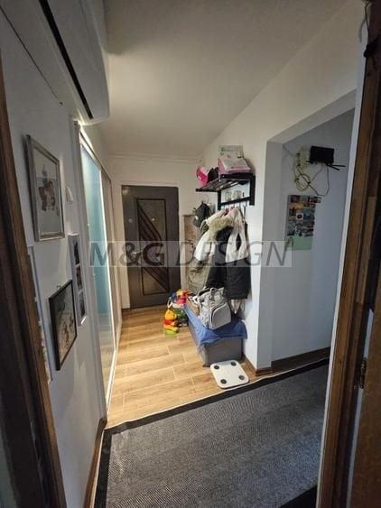 Apartament cu 3 camere decomandat, mobilat în Lipovei — fotografia 2