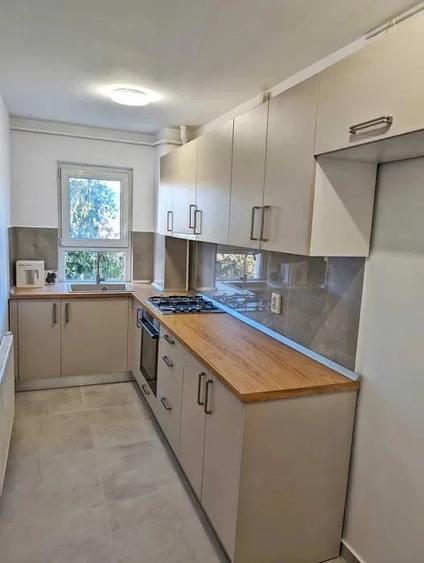 Apartament cu 2 camere semidecomandat în Centrul Civic