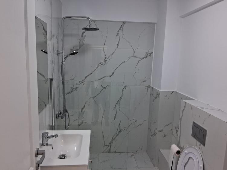 Apartament cu 2 camere decomandat în Cug