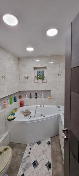 Gorjului Vanzare Apartament cu 2 camere renovat in totalintate - 3