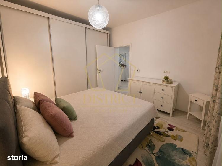 Apartament cu 2 camere si bucatarie inchisa, terasa de 17mp la etajul - 5