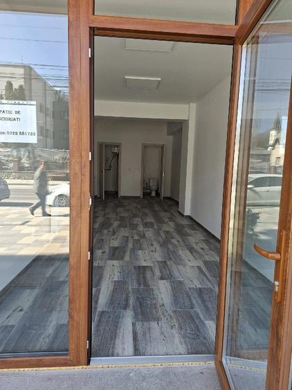 Spațiu comercial, de 31 mp, în Central