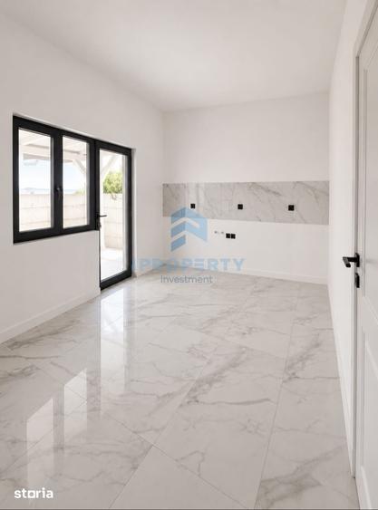 Casă cu 4 camere cu Teren 230 Mp în Central