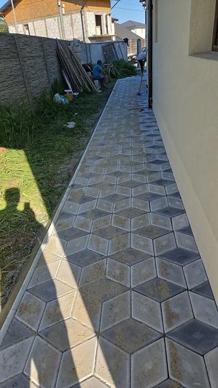 Casă cu Teren 520 Mp în Dragomirești-Deal