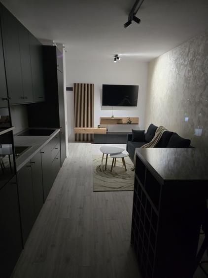 Apartament cu 2 camere decomandat în Exterior Vest