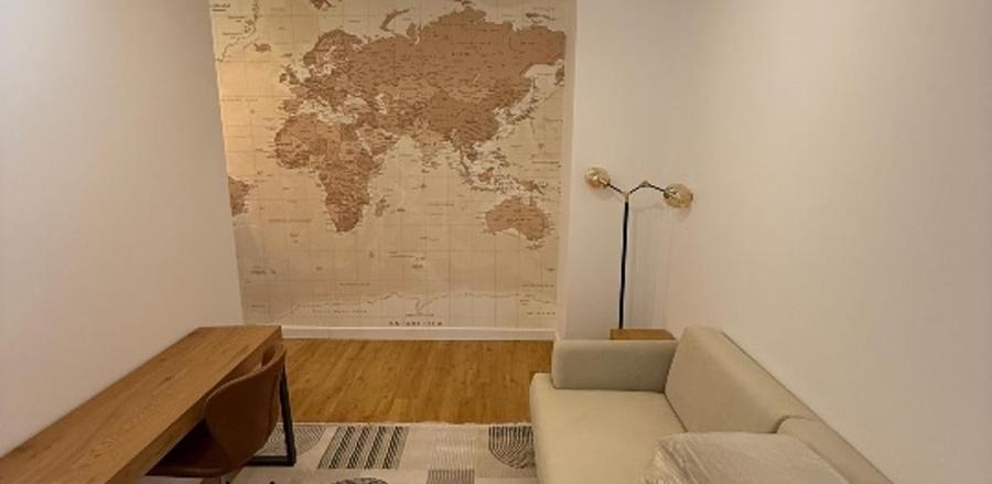 Apartament cu 4 camere semidecomandat, mobilat în Herăstrău