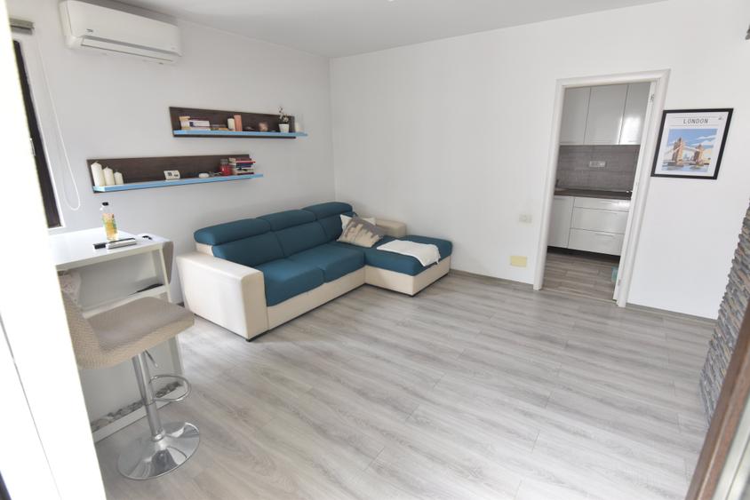 Apartament cu 2 camere decomandat în Militari