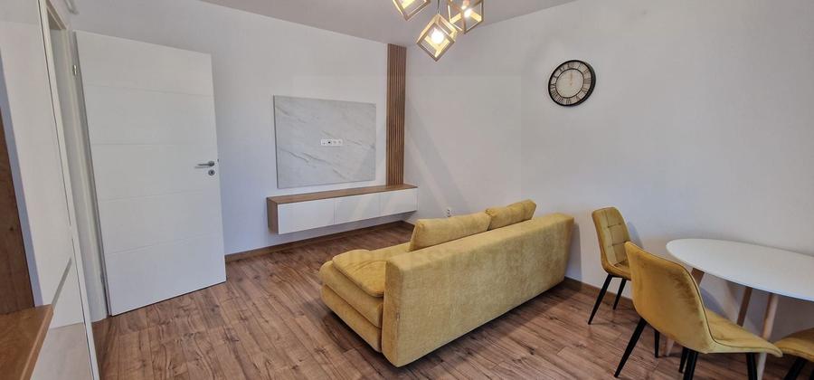 Apartament cu 2 camere decomandat, mobilat în Șelimbăr