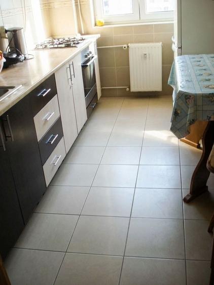 Apartament cu 2 camere decomandat în Dristor