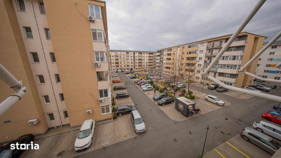 Apartament cu 3 camere decomandat, mobilat în Central