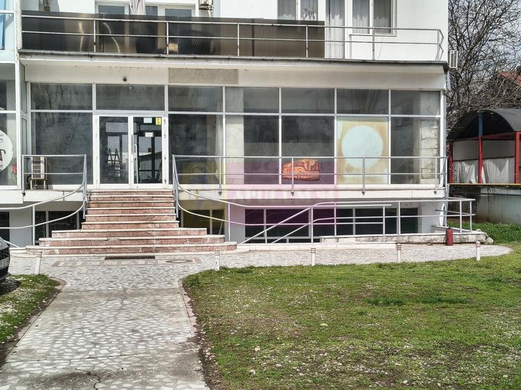 Spațiu comercial, de 238 mp, în Alexandriei