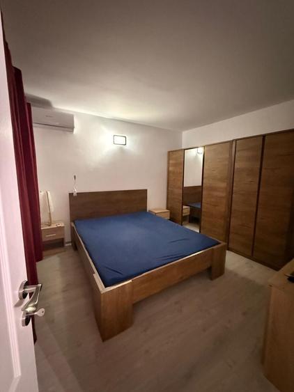 Apartament cu 2 camere decomandat în Narcisa