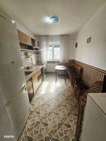 Apartament 2 camere decomandat, mobilat ?i utilat Bld.Bucuresti - 14