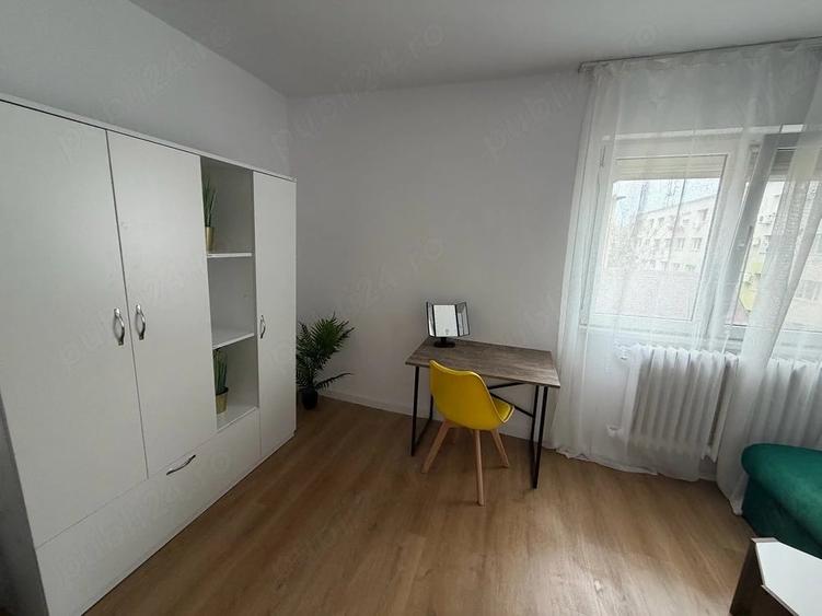Garsonieră decomandată în Complex Studențesc
