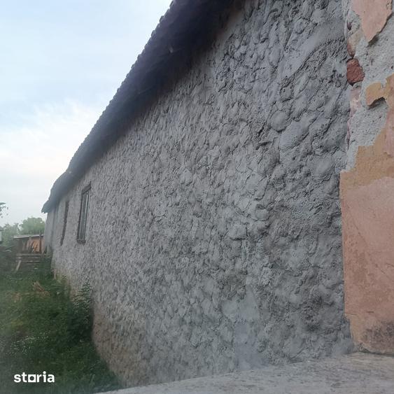 Casă cu 6 camere cu Teren 2254 Mp în Cebza