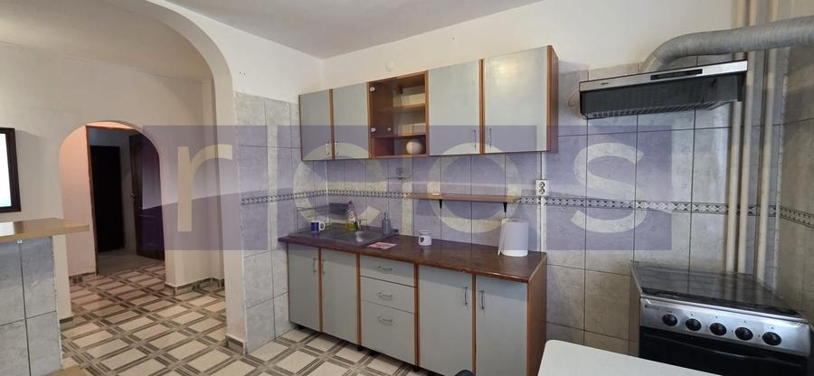 Apartament cu 3 camere decomandat, mobilat în Unirii