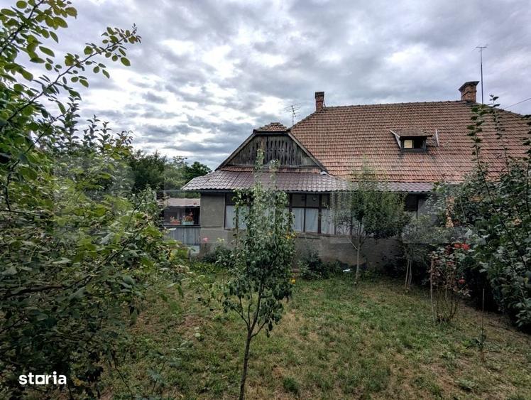 Casă cu 2 camere în Central