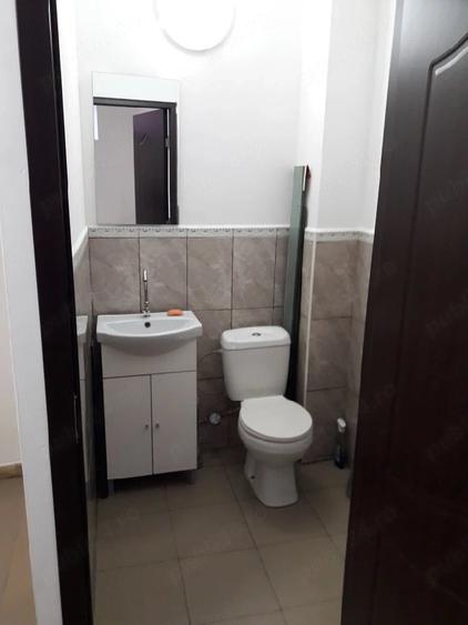 Spațiu comercial, de 50 mp, în Central