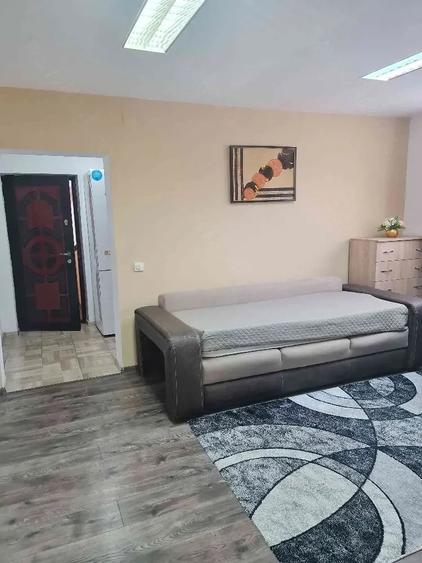 Apartament cu 2 camere semidecomandat în George Bacovia