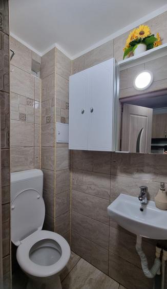 Garsonieră decomandată în Fizicienilor