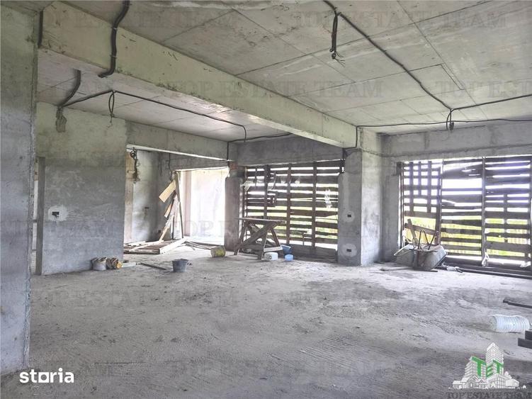Casă cu 6 camere cu Teren 1372 Mp în Snagov
